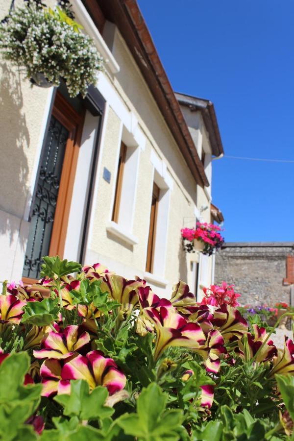Le Domaine De L Etang Le Merger Oeuilly エクステリア 写真